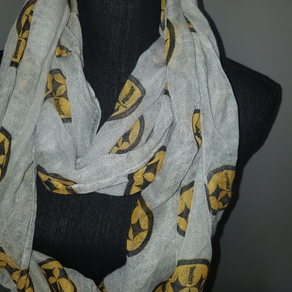 NFL PITTSBURGH STEELERS Women's Infinity Scarf - Picture 7 of 8